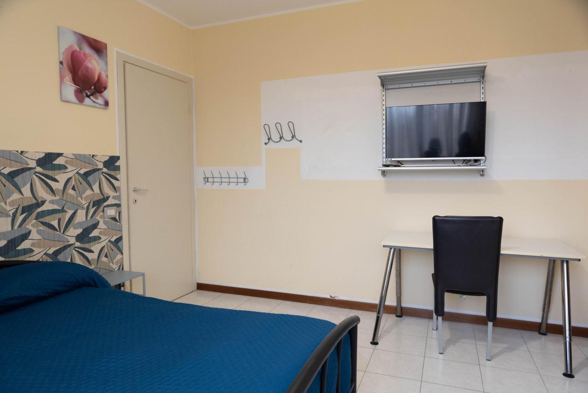 Rebby'S Home Mediolan Zewnętrze zdjęcie